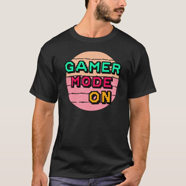 Gamer Mode On Fun gamer design for video game and  T Shirt (Framsida)