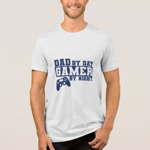 Gamer Pappa. pappa efter dagspelare på natten T Shirt