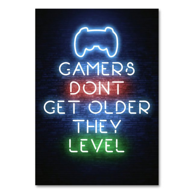 Gamers Do Not Get Older Bordsnummer (Framsidan)