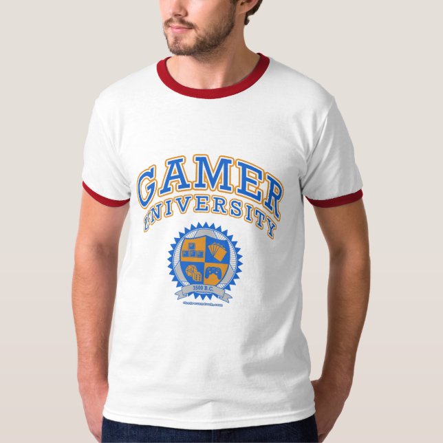 Gameruniversiteten Tee Shirt (Framsida)
