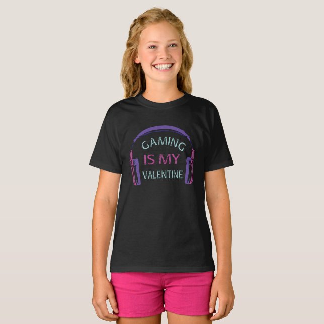 Gaming är min Alla Hjärtans Dag T Shirt (Hel framsida)