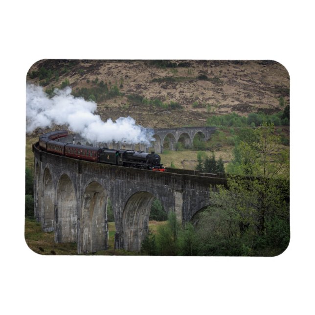 Gamla ånga tåg på Glenfinnan Viaduct Magnet (Horisontell)