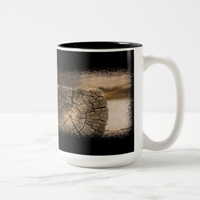Gamla Cabin Struktur 2 på Black Två-Tonad Mugg (Höger)