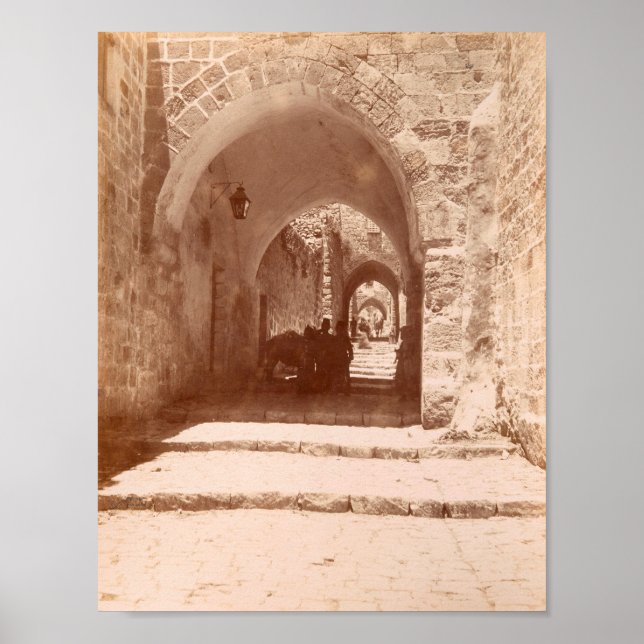 Gamla cobblestone-alley i Jerusalem Poster (Framsidan)