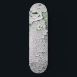 GAMLA ENGLAND PEELING PAINT MINI SKATEBOARD BRÄDA 18,5 CM<br><div class="desc">En unik och modern roligt för färgskalning på en gammal engelsk täckvägg.</div>