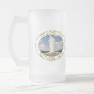 Gamla Faithful Geyser i nationalparken Yellowstone Frostat Ölglas