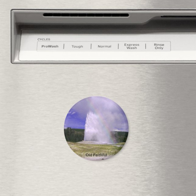 Gamla Faithful in Yellowstone nationalpark Magnet (In Situ (Dishwasher))