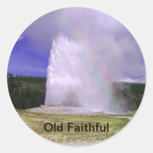 Gamla Faithful in Yellowstone nationalpark Runt Klistermärke