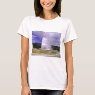 Gamla Faithful in Yellowstone nationalpark Tee