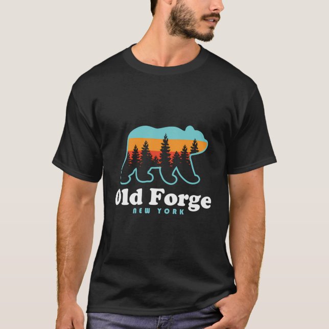 Gamla Forge Ny - Adirondacks Bear Old Forge T Shirt (Framsida)