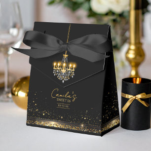 Gamla Hollywood Glam Chandelier Sweet 16 ID1108 Presentaskar