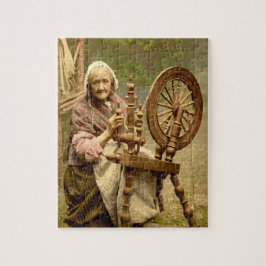 Gamla Irish Wool Spinner Dam Pussel