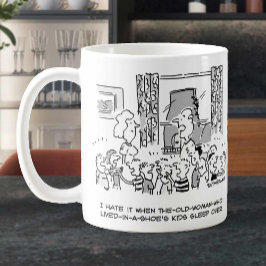 Gamla kvinnor som levde i en Shoe Sleepover. Funny Kaffemugg
