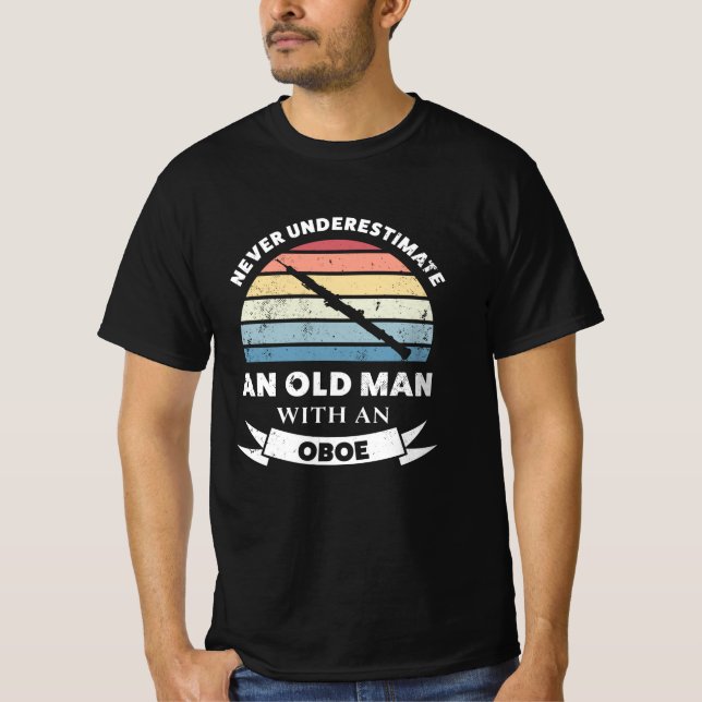 Gamla mannen med Oboe Music Gift Pappa T Shirt (Framsida)