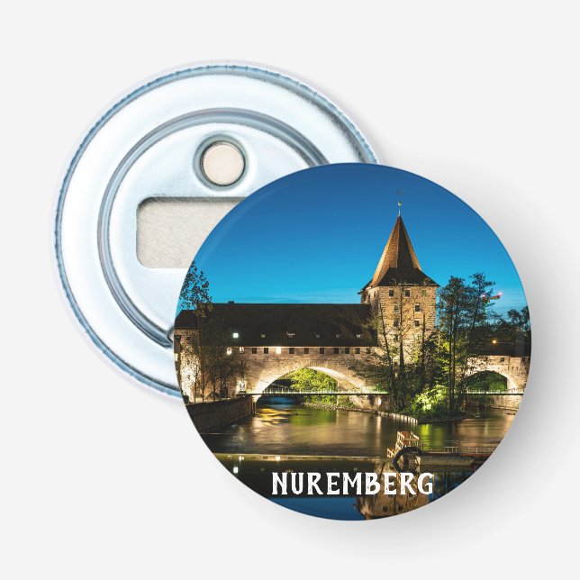 Gamla medeltida bron nattetid i Nürnberg Flasköppnare (Framsidan)