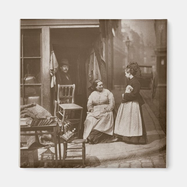 Gamla möbler, från "Street Life in London", 1877- Magnet (Framsidan)