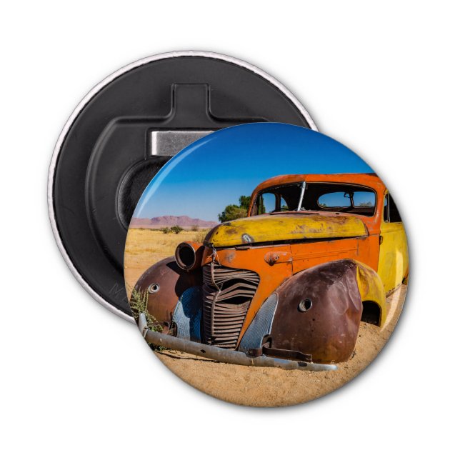 Gamla och övergivna bilar i Solitaire, Namibia Flasköppnare (Framsidan)