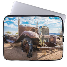 Gamla och övergivna bilar nr 3 i Solitaire, Namibi Laptop Fodral