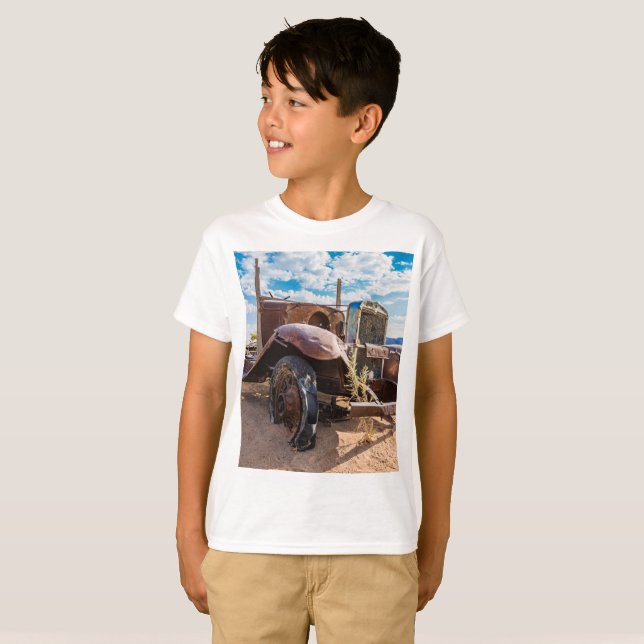 Gamla och övergivna bilar nr 3 i Solitaire, Namibi T Shirt (Hel framsida)