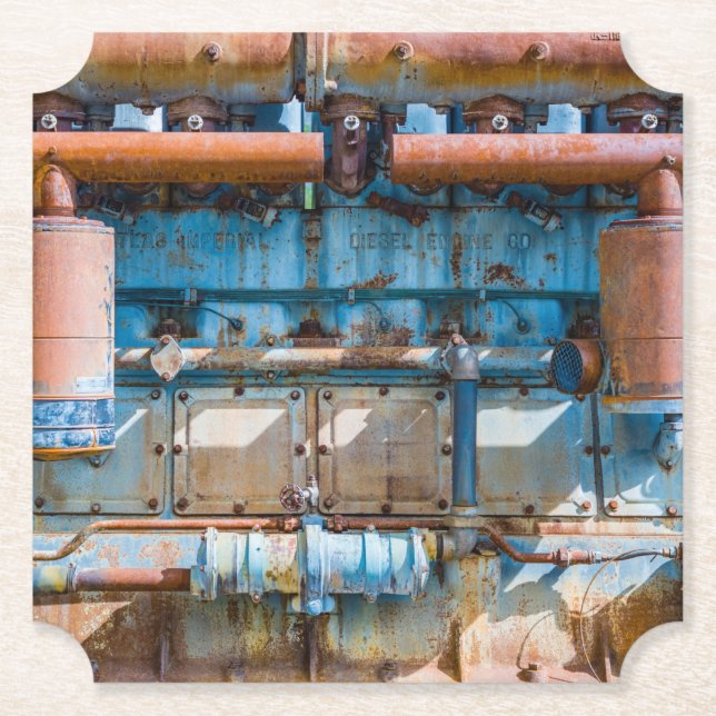 Gamla och rostiga Atlas Imperial diesel-motorer i  Underlägg Papper (Framsida)