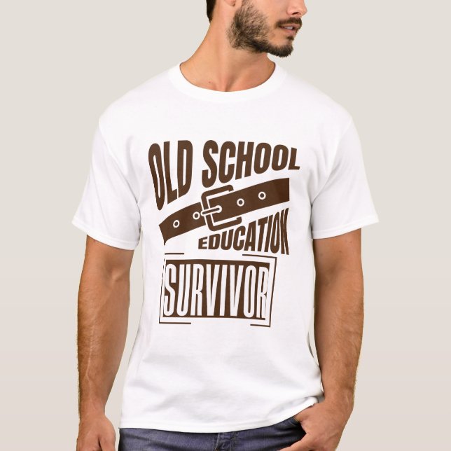 Gamla skolans utbildningsöverlevare t shirt (Framsida)