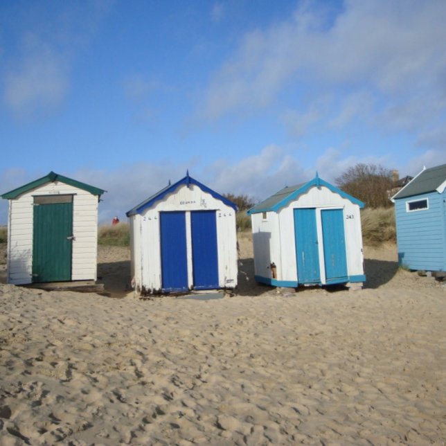 Gamla strandhuts och blå himmel-foto på havsbottne pussel (Skapare uppladdad)