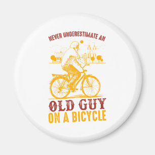 Gammal Biker Cykel Underskattar aldrig Magnet