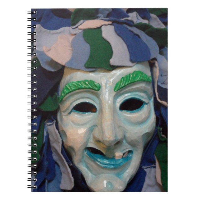 Gammal Creepy Carnival Mask Anteckningsbok Med Spiral (Framsidan)