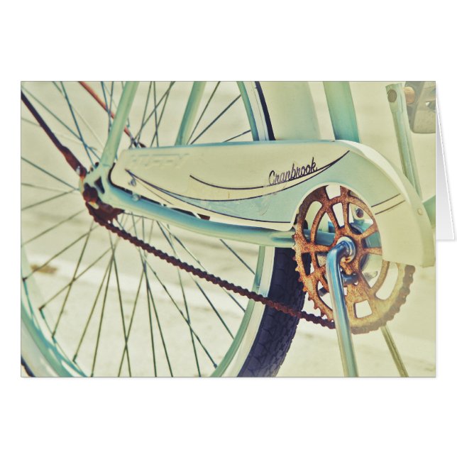 Gammal cykel på trottoaren hälsningskort (Framsidan Horizontal)