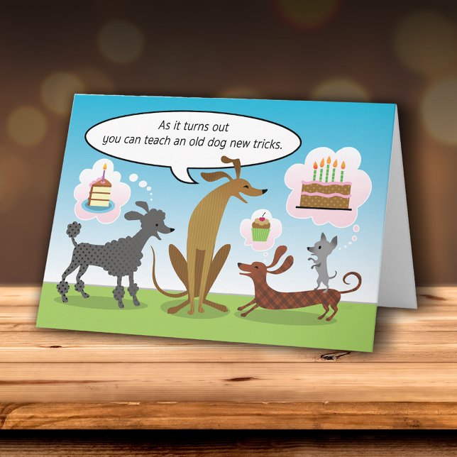 Gammal Dog Humor Cupkaka Birthday Cake Kort (Skapare uppladdad)