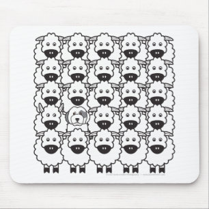 Gammal engelsk Sheepdog i fåren Musmatta