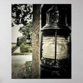 Gammal, fasansfull Lantern på en tegelvägg Poster