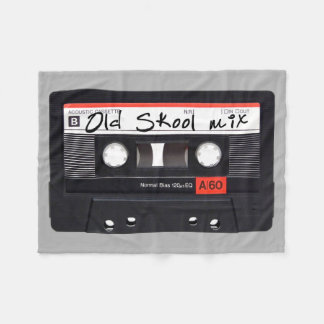 Gammal filt för Skool blandningull som är liten