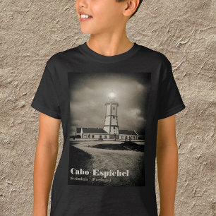 Gammal fyr på en stormig natt t shirt