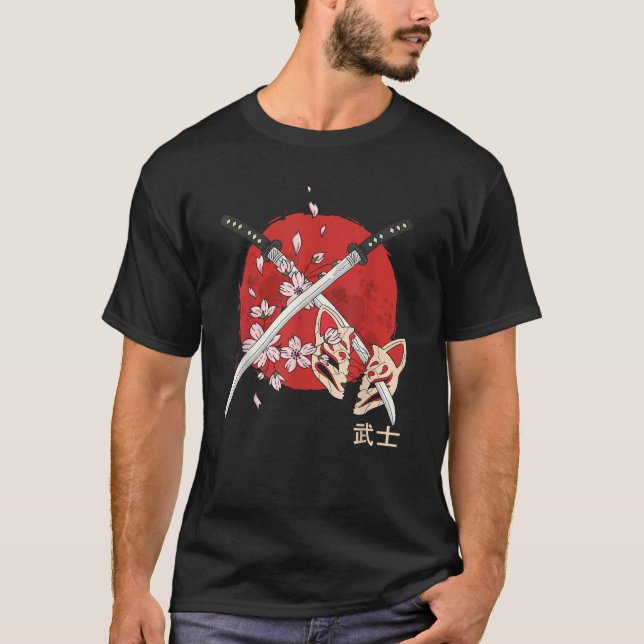 Gammal japansk samuraj katana-svärd  t shirt (Framsida)