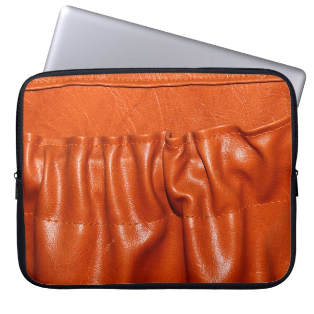 Gammal lädersätesdetalj i vintage bil. laptop fodral (Framsidan)