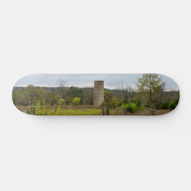 Gammal Land Silo liggande skateboard (Horz)