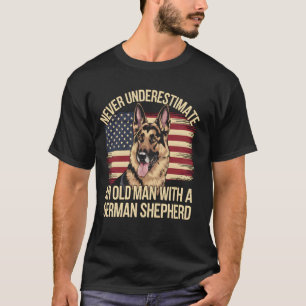 Gammal man med tysk shepherd patriotisk design t shirt