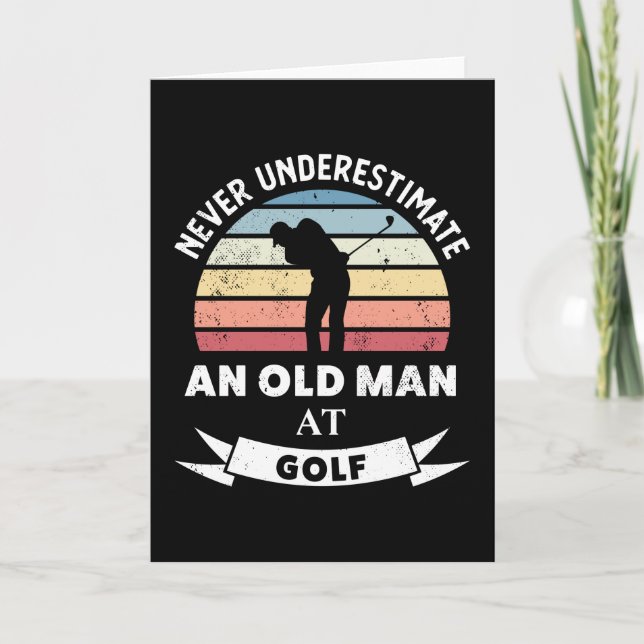 Gammal man på golf Roligt golfpresent pappa Kort (Framsida)