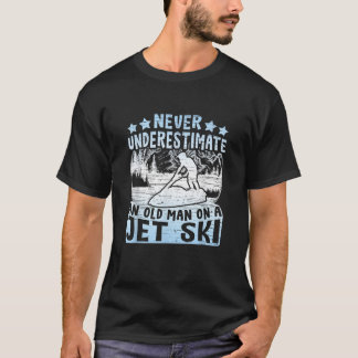 Gammal man på Jet Ski Vintage Jet Skiing T Shirt