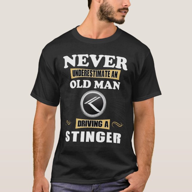 Gammal Mans Stinger Bil T Shirt (Framsida)