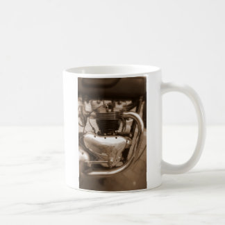 Gammal motorcykelmotor kaffemugg