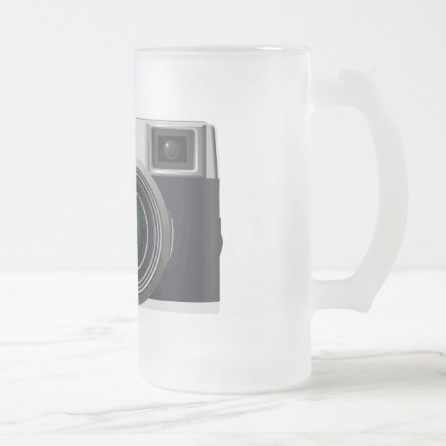 Gammal svart kamera frostat ölglas (Höger)