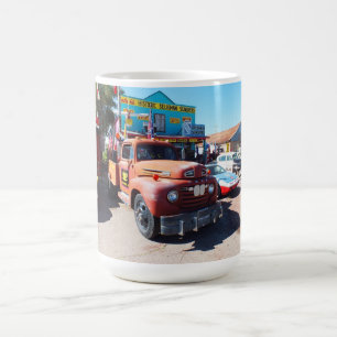 Gammala fordon på Seligman, rutt 66 Kaffemugg