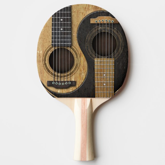 Gammala och slitna akustiska gitarrer Yin Yang Pingisracket (Framsidan)