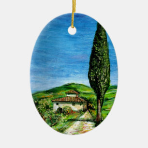 GAMMALT BONDEHUS I TUSCANIA JULGRANSPRYDNAD KERAMIK