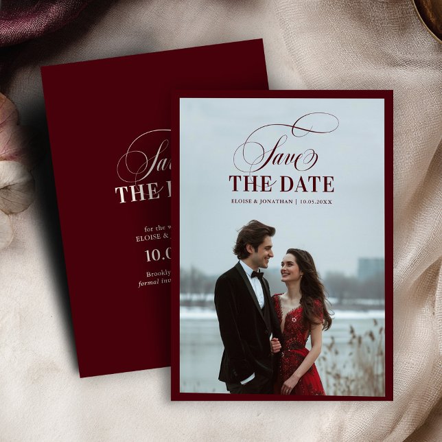 Gammalt Pengar Modern Formell Burgunder Lyx Bröllo Spara Datumet (Old Money Modern Formal Burgundy Luxury Wedding photo Save The Date)