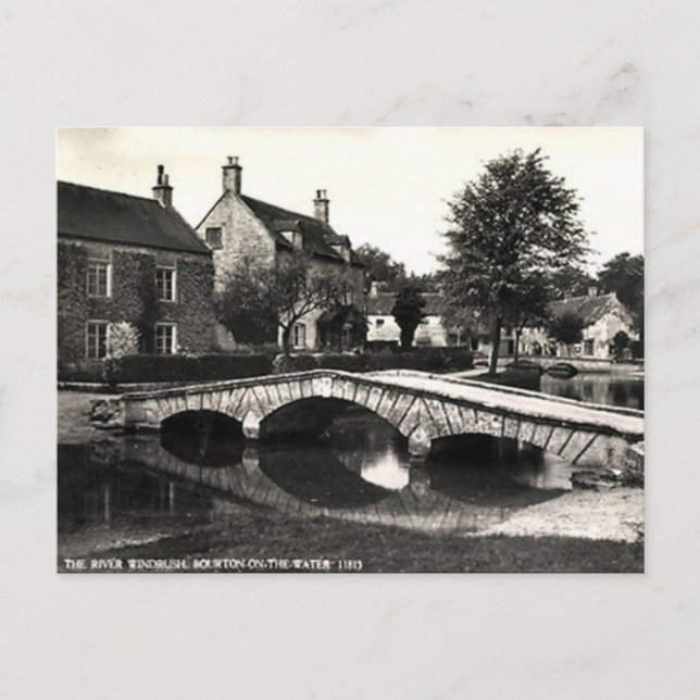 Gammalt vykort - Bourton-on-the-Vatten. Glos (Framsida)