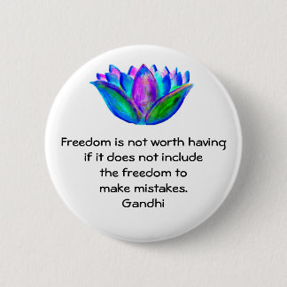 Gandhi Freedom Quote med Lotus Blommar Photo Knapp