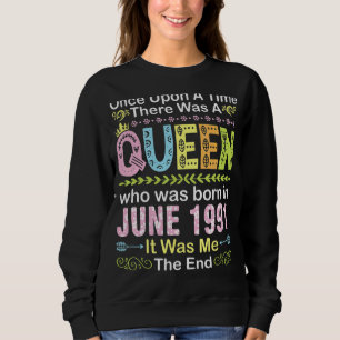 Gång fanns det en drottning som föddes på J T Shirt
